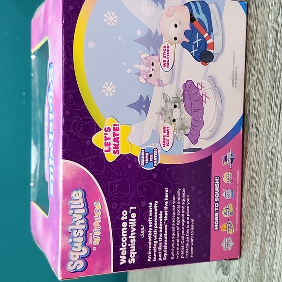 Squishmallows Squishville on Ice Plush Play Set - Picture 6 of 6